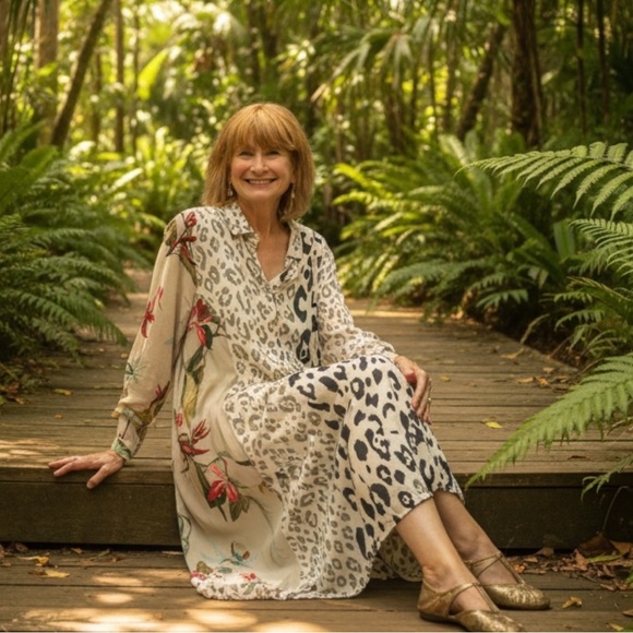 Alembika Dresses & Skirts - Alembika mixed print leopard floral Long Sleeve midi dress button front